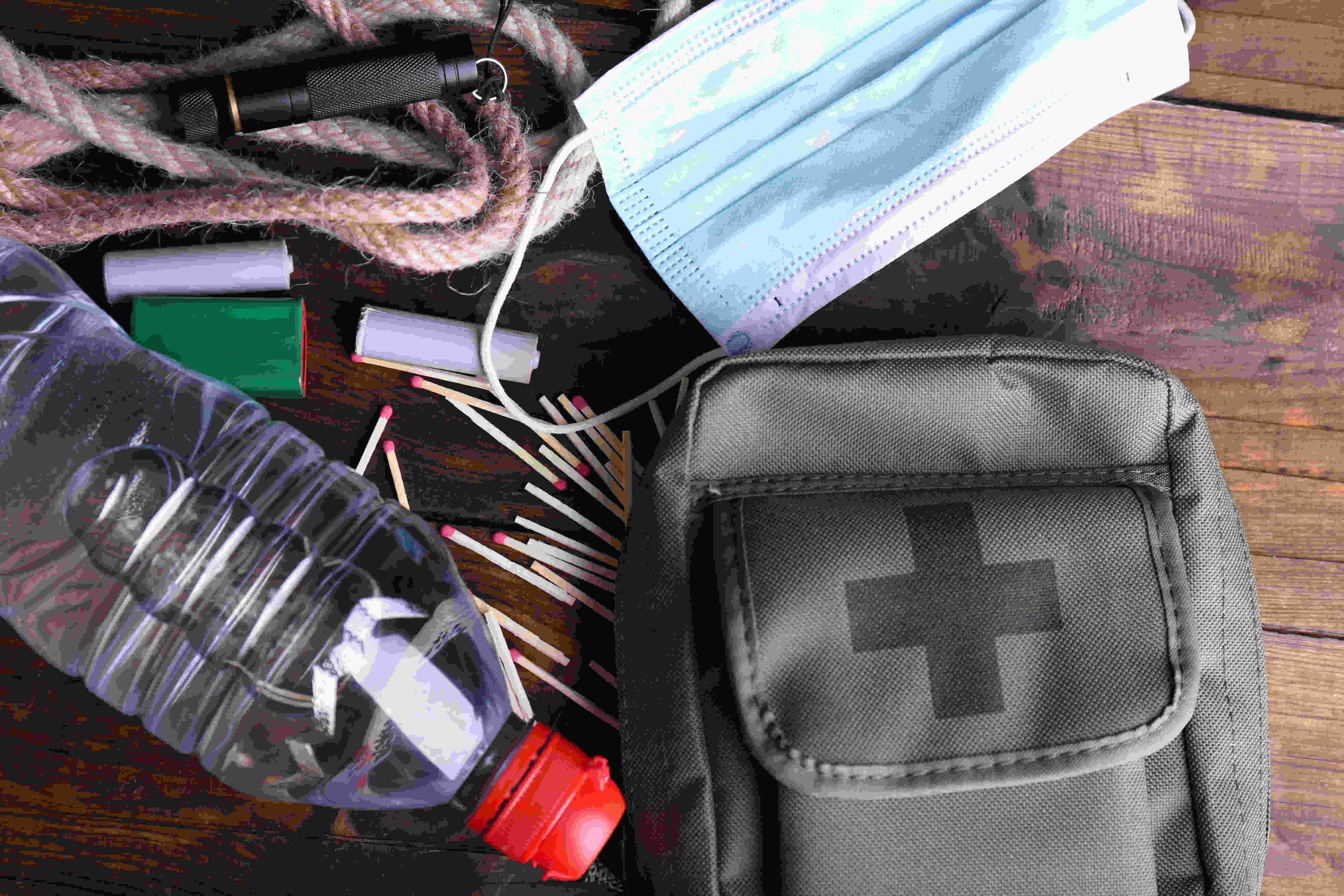 How to Make a Home Emergency Kit
